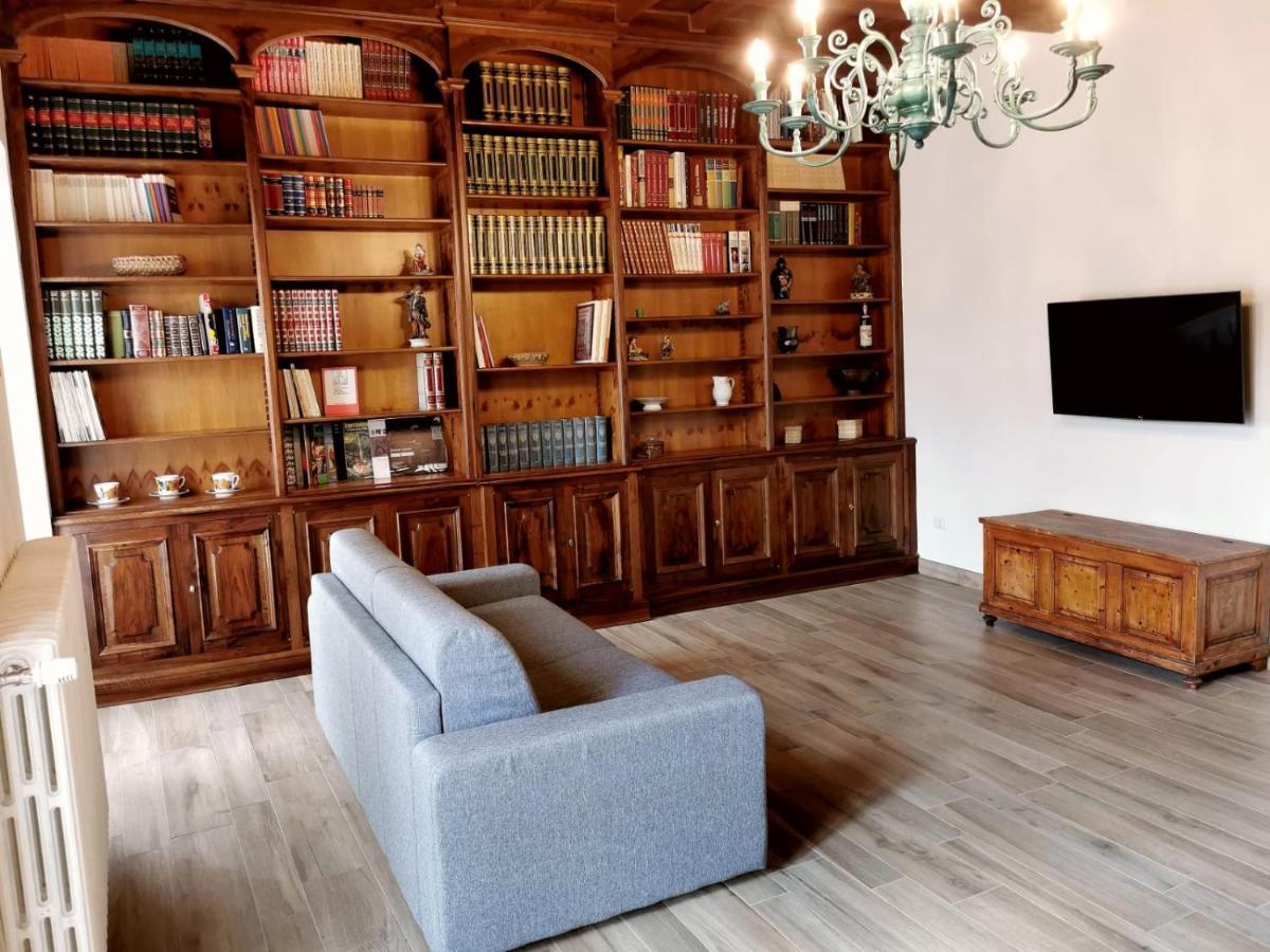 Casa Remo - Dolce Soggiorno Nella Piazza Di Greve Greve in Chianti Ngoại thất bức ảnh